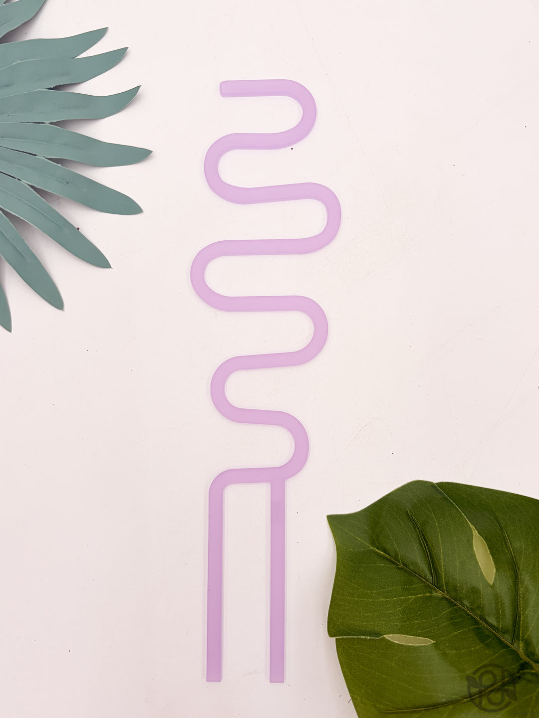 Arka™ Sway Plant Stake