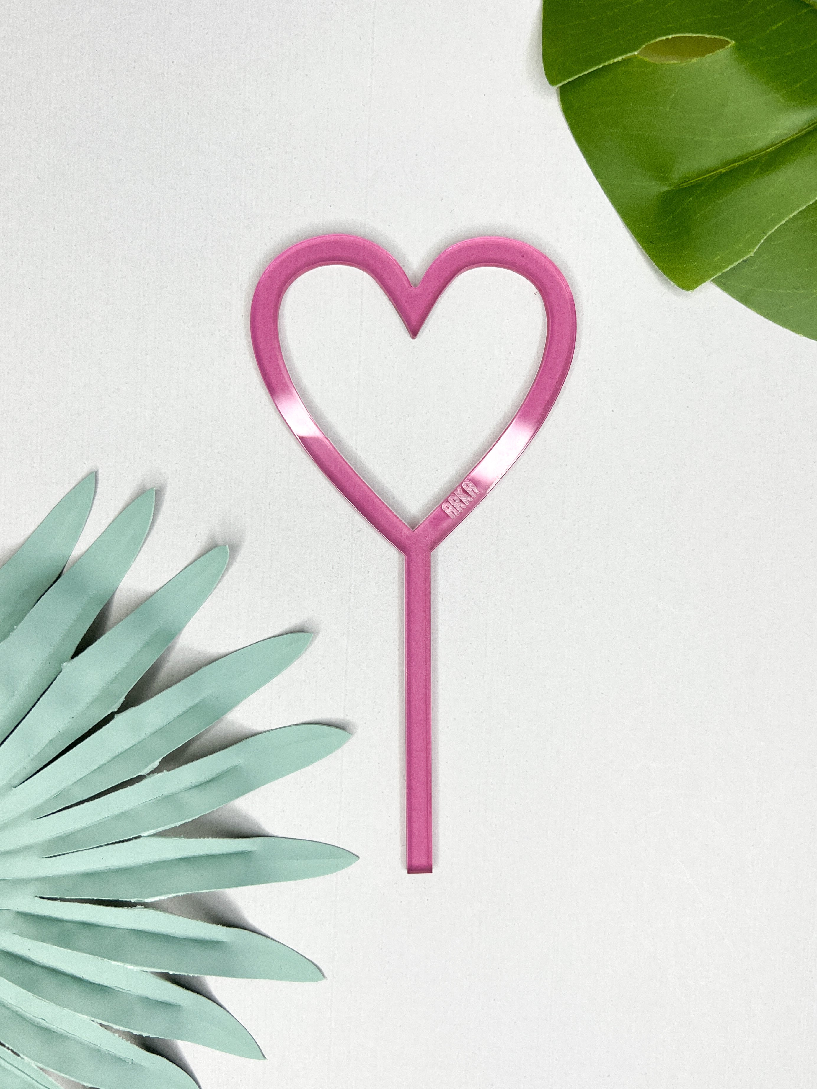 『 Love twiga heart 』by Gayo 32*41cm Arka Love Plant Stake | Love Plant Stake | Propagation Diaries